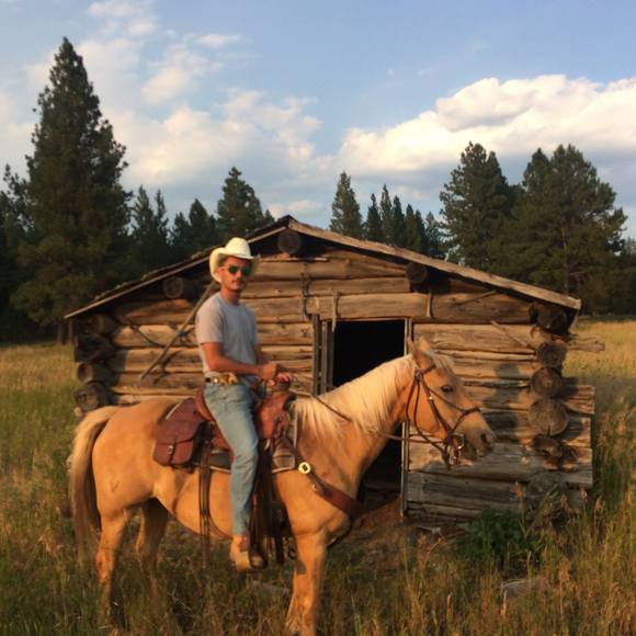 Meet your Posher, Dean - Picture 1 of 1